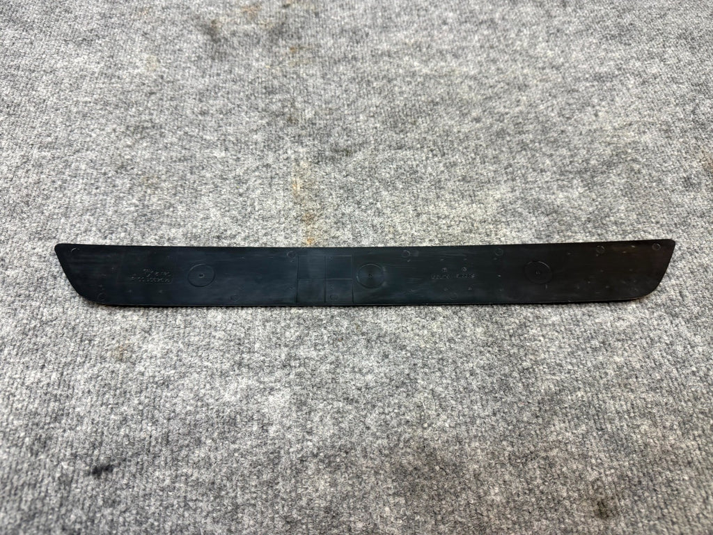 2020-2024 TESLA MODEL Y FRONT LEFT DOOR SILL SCUFF TRIM COVER OEM, 1494301-00-B