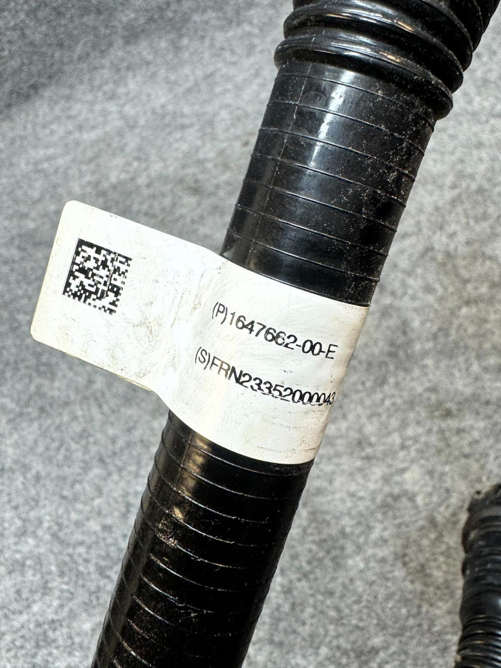 2017-2023 TESLA MODEL 3 FRONT RADIATOR OUTLET COOLANT HOSE PIPE OEM,1647662-00-E