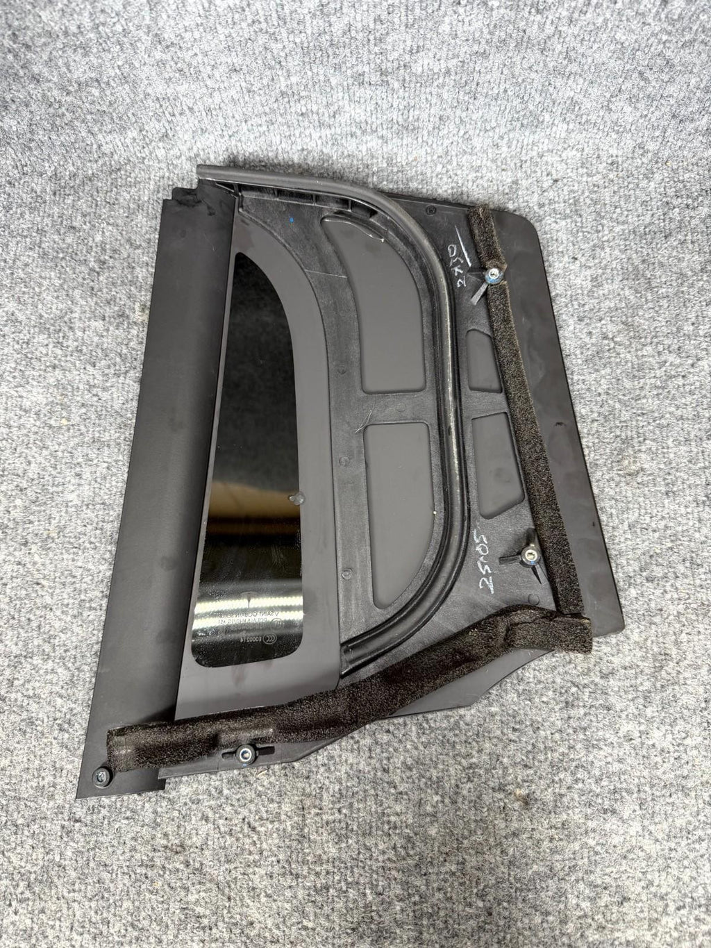 2016-2020 Tesla Model X Rear Right Side Quarter Window Glass OEM, 43R-004553