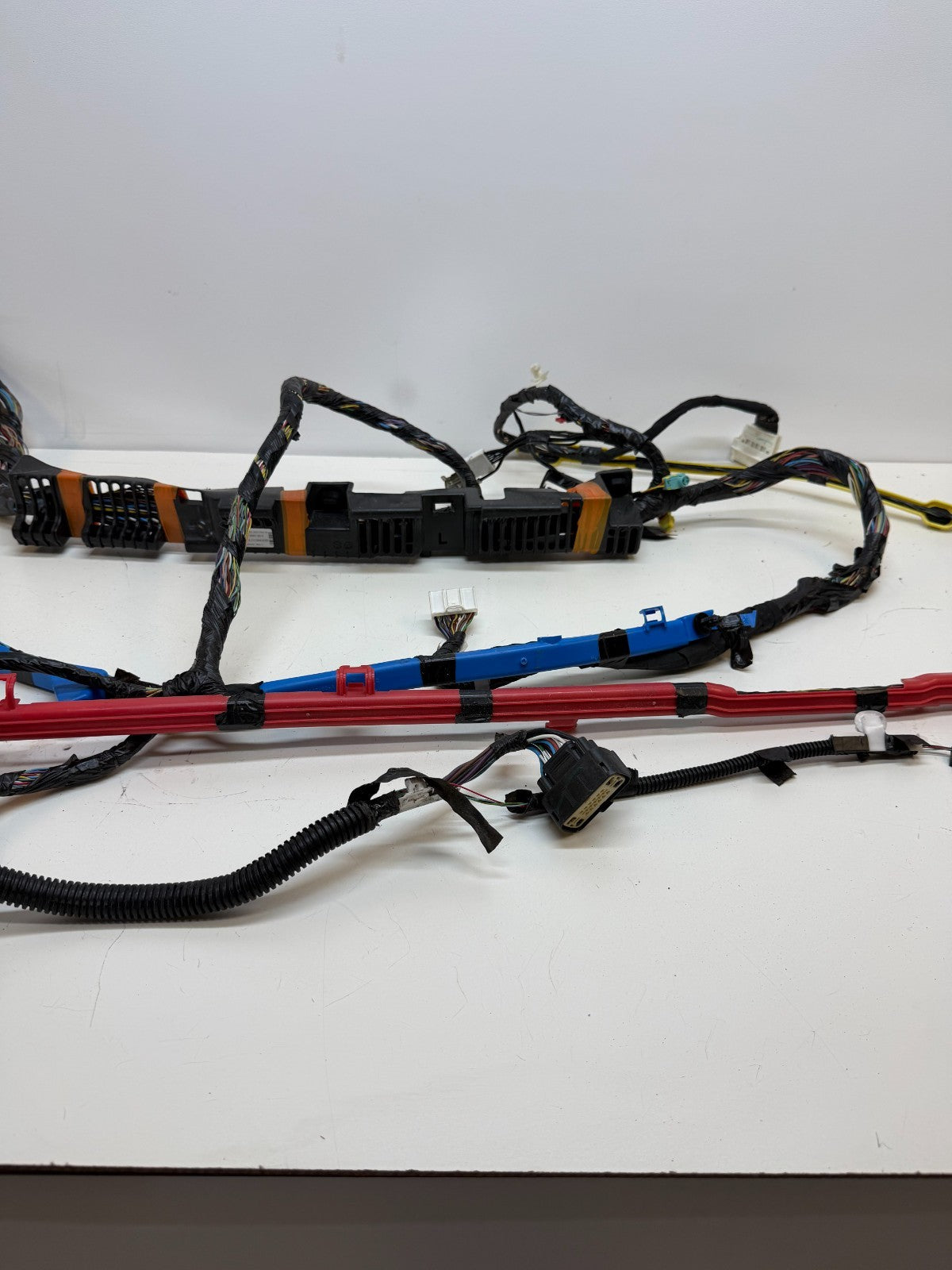 2020-2024 Tesla Model Y Left Side Main Body Wire Harness 1489041-00-E