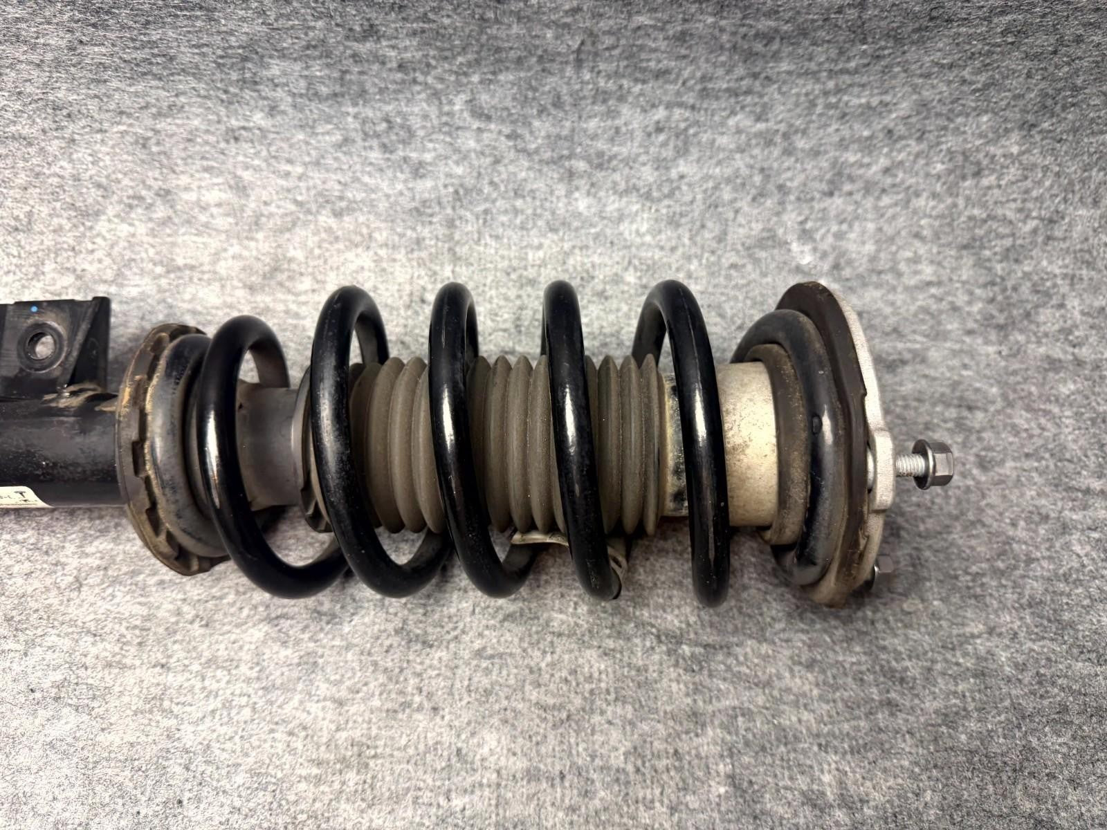♦️2017 - 2023 TESLA MODEL 3 FRONT RIGHT SIDE SHOCK ABSORBER OEM, 1044369-00-E