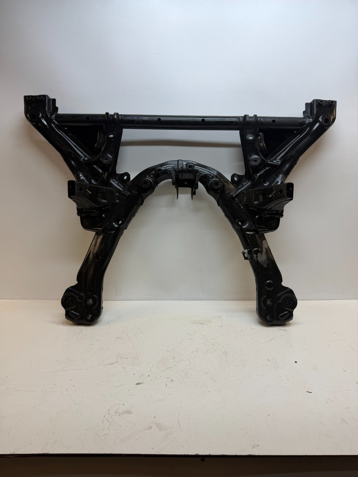 2020- 2024 TESLA MODEL Y FRONT UNDERCARRIAGE CROSSMEMBER SUBFRAME 1044531-00-C