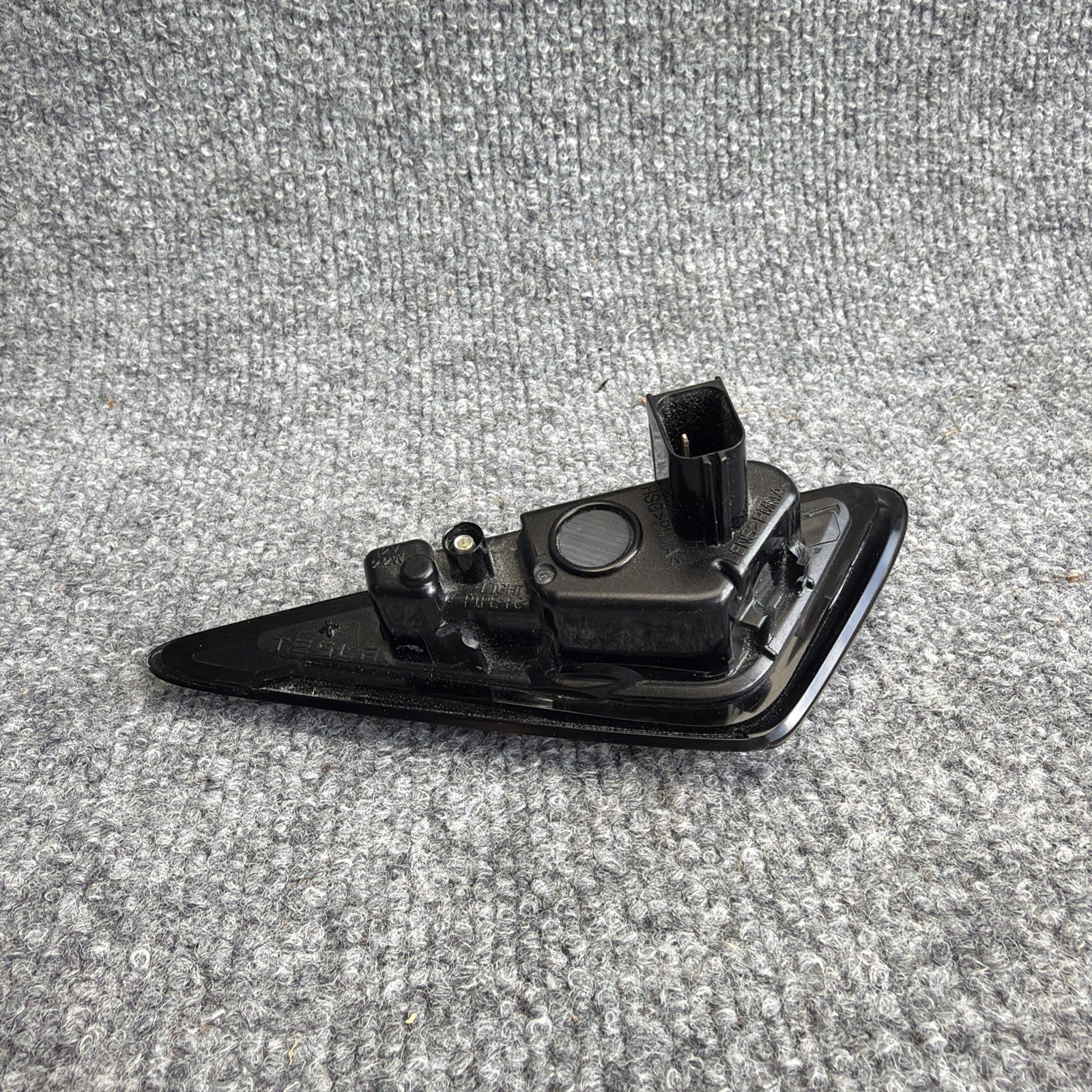 17-22 Tesla 3 Y OEM Left Side Fender Signal Camera 1495864-20-D /broken tab