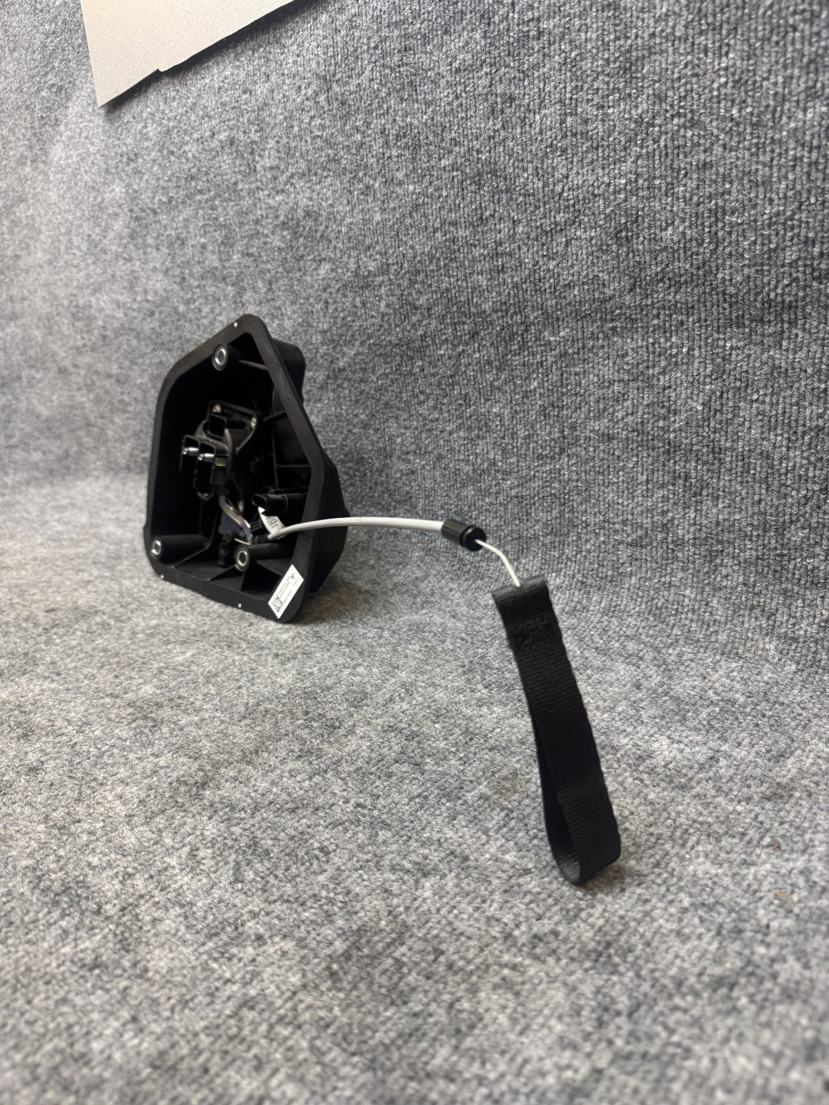 20 - 24 TESLA MODEL Y CHARGE CHARGING PORT INLET SOCKET MODULE OEM, 1490374-10-E