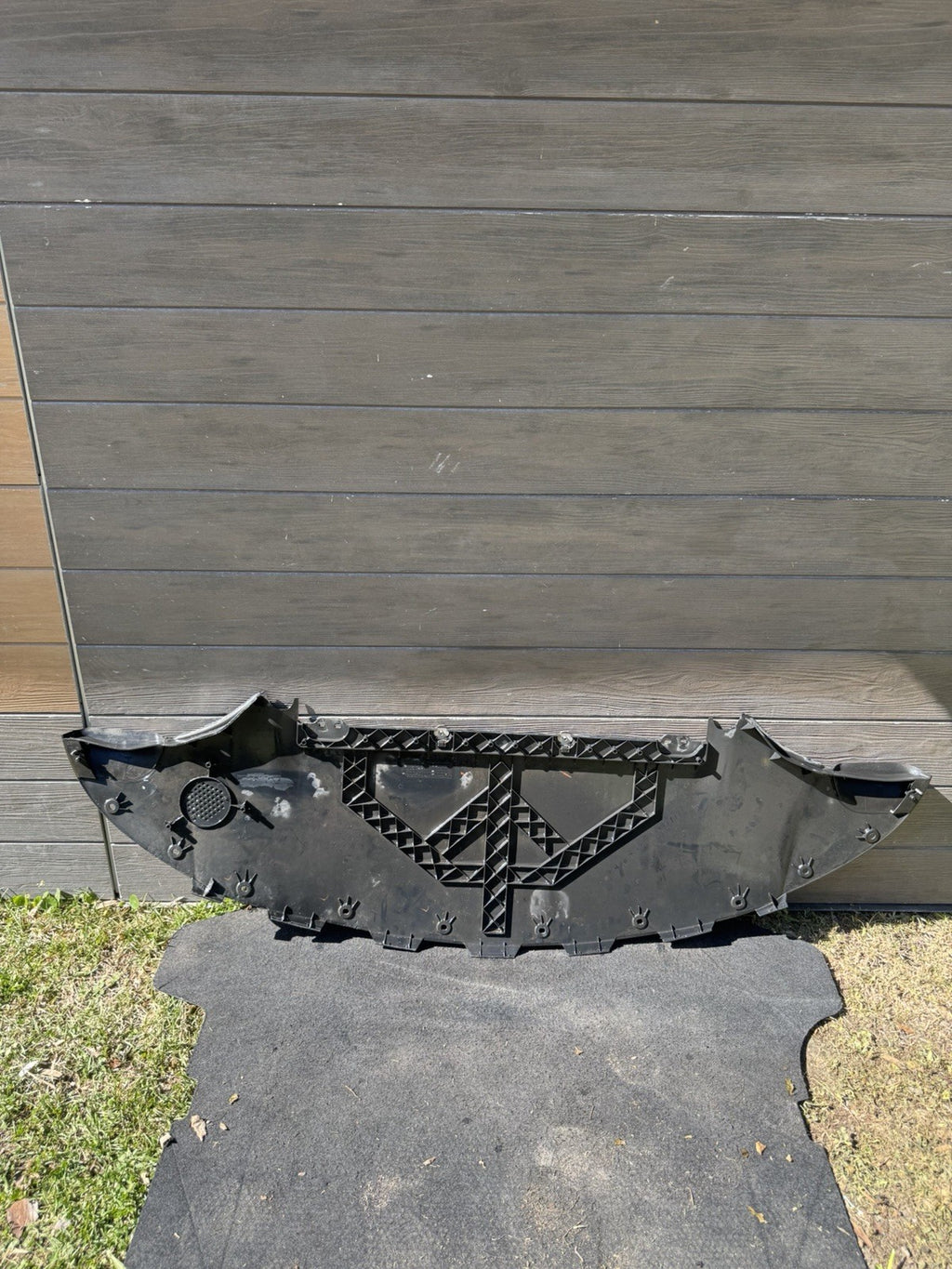 17-23 TESLA MODEL 3 FRONT BUMPER UNDERBODY LOWER BOARD COVER OEM, 1084174-00-D