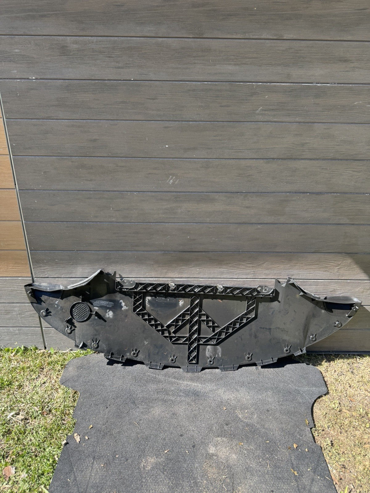 17-23 TESLA MODEL 3 FRONT BUMPER UNDERBODY LOWER BOARD COVER OEM, 1084174-00-D