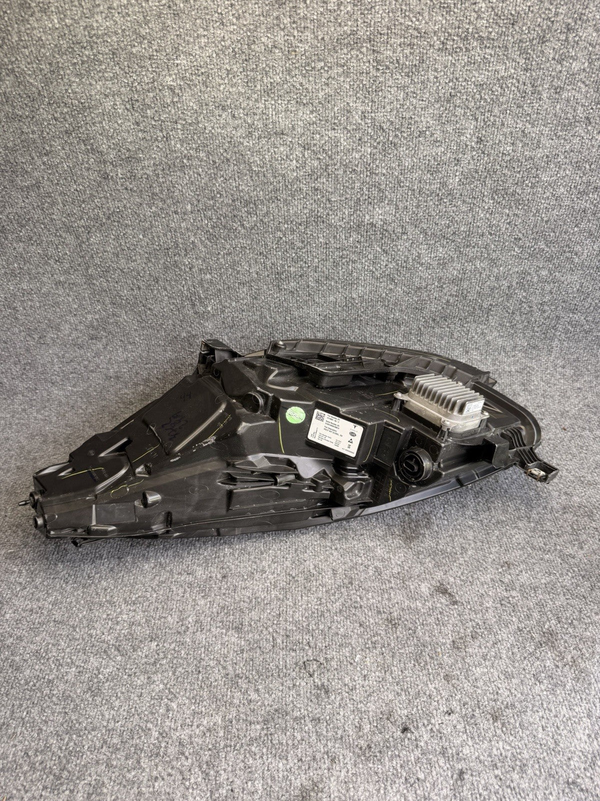 20-24 Tesla Model 3-Y Front Right Headlight Projector Headlamp RH 1514953-00-E
