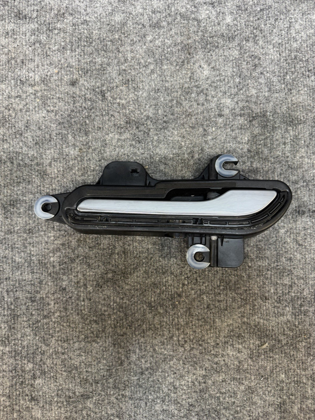 17-20 Tesla Model 3 Front = Rear Left Exterior Door Handle Outer 1081831-99-F