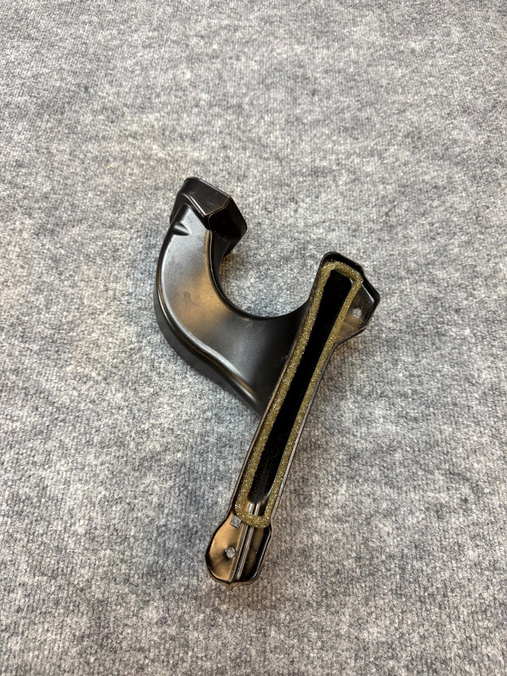 2020 - 2023 TESLA MODEL Y LEFT DRIVER SIDE AIR INTAKE TUBE OEM, 1516856-00-B