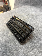 2017-2023 TESLA MODEL 3 REAR RH/LH SIDE QUARTER AIR VENT GRILLE OEM,1098751-00-C