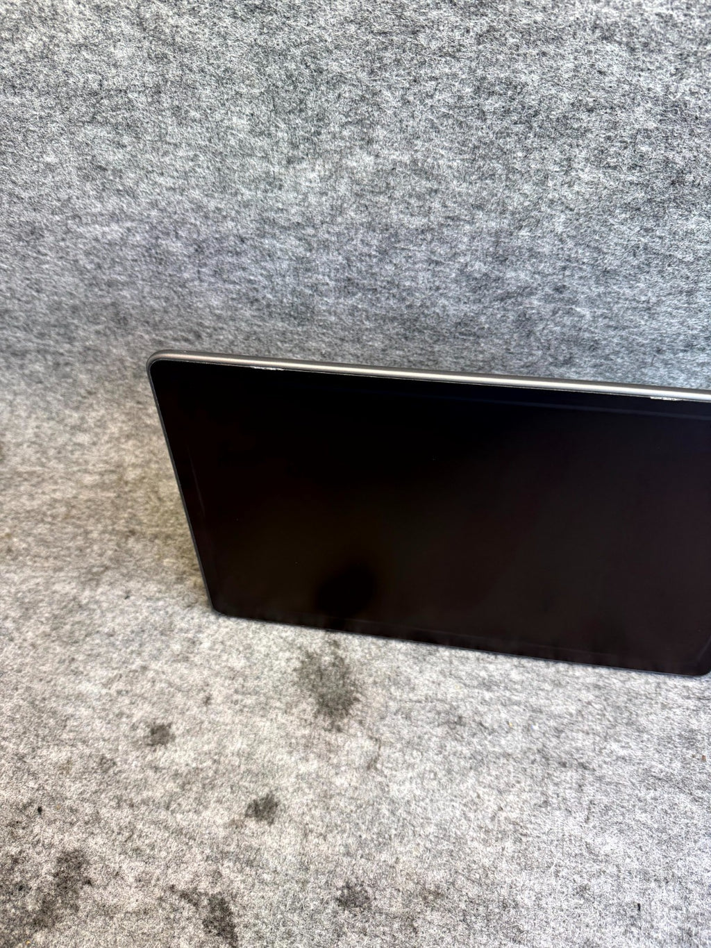 ♦️17–23 TESLA MODEL 3 DASH DISPLAY TOUCH SCREEN HOLDER BRACKET OEM, 1101136-00-E
