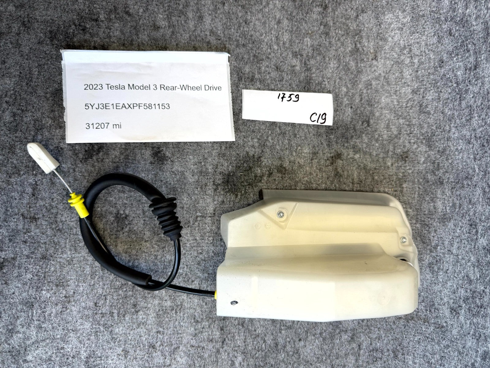 ♦️17–23 TESLA MODEL 3 REAR RIGHT SIDE DOOR LOCK LATCH ACTUATOR OEM 1500675-00-B
