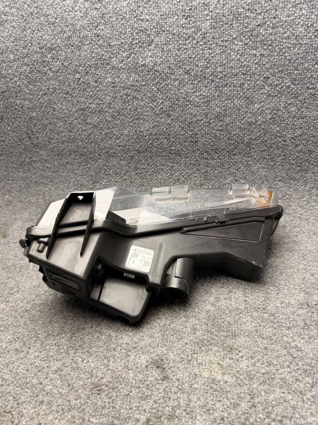 OEM 2017-2023 Tesla Model 3 Left Front LED Fog Light Lamp 2 Pin 1077389-00-F