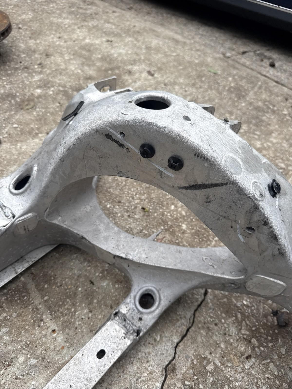 ♦️2012-2020 TESLA MODEL S REAR SUPPORT SUBFRAME CROSSMEMBER OEM, 1009826-00-A
