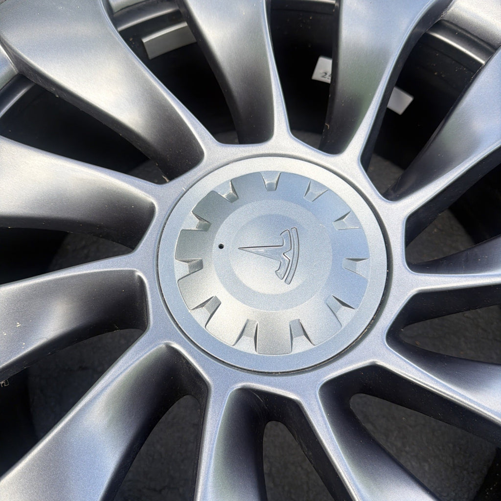 20-24 Tesla Model Y Front Uberturbine Wheel Rim 21" 21x9.5 w/ Tire 1188226-00-B