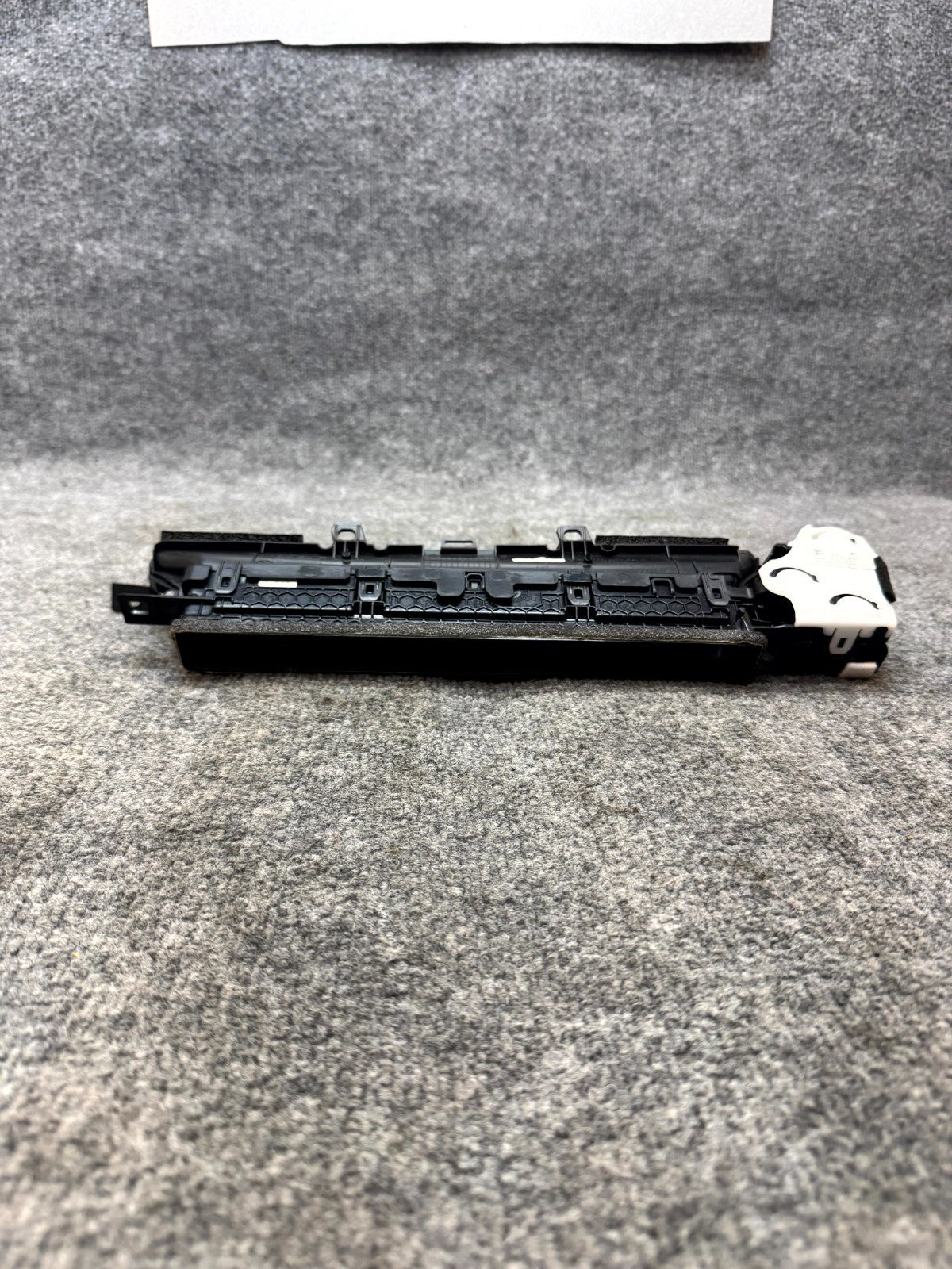 2017-2023 TESLA MODEL 3 RIGHT FRONT DASH AIR VENT GRILLE TRIM OEM, 1135554-00-A