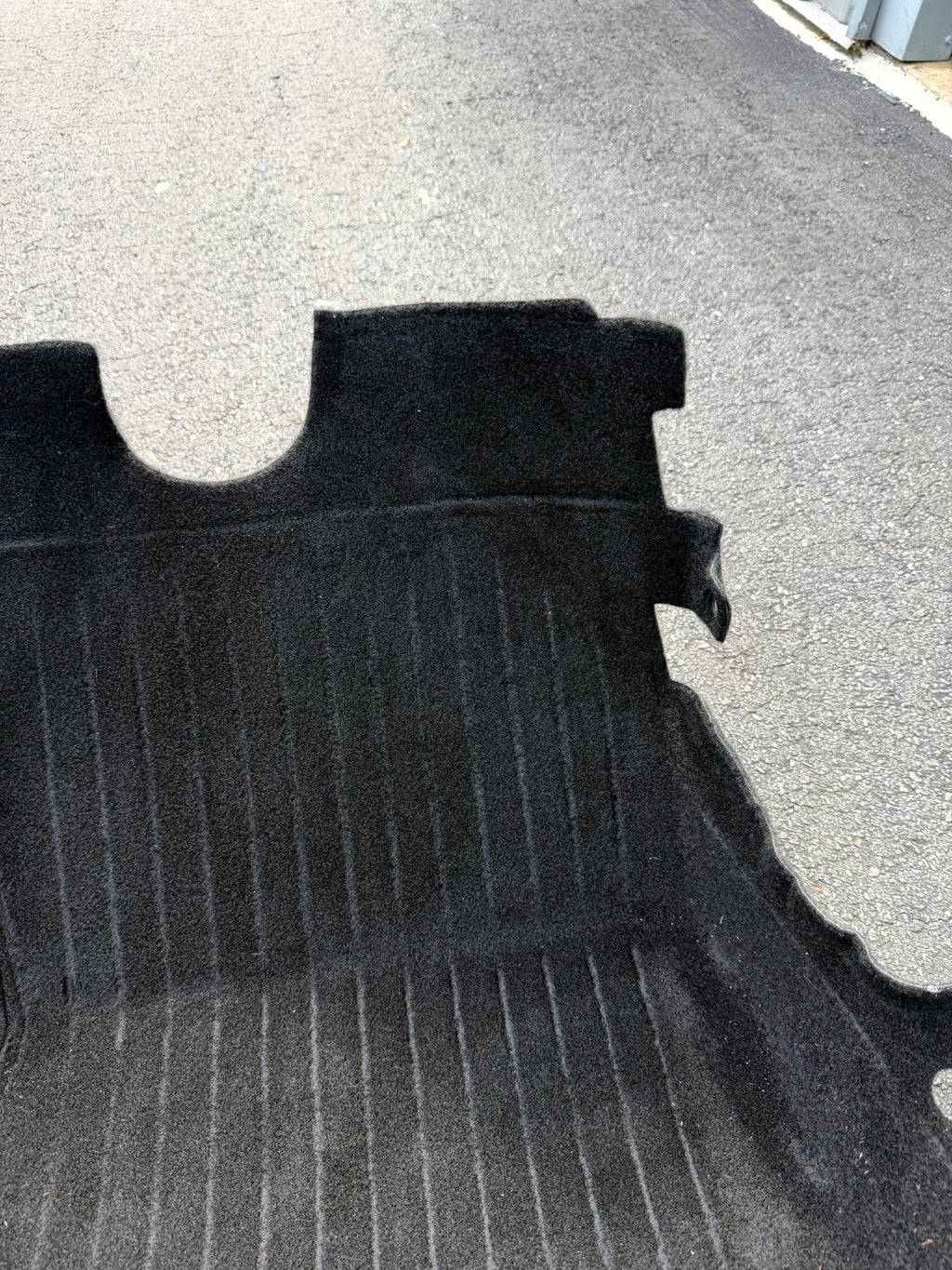 17-23 TESLA MODEL 3 FRONT RIGHT SIDE FLOOR CARPET COVER LINER OEM, 1127284-00-H