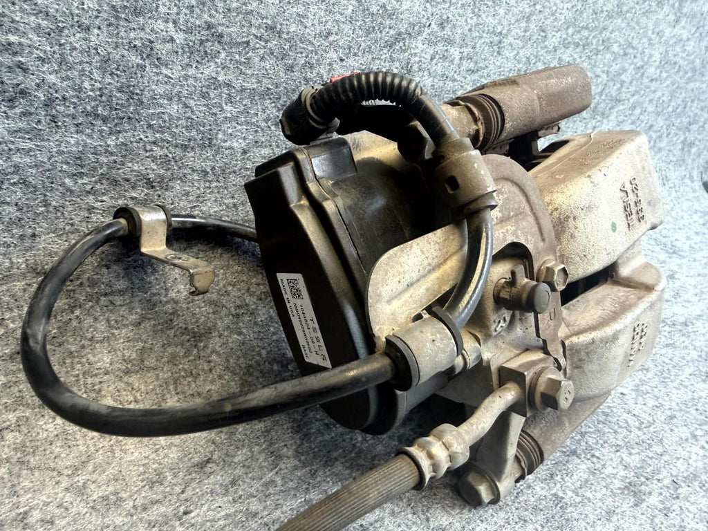 ♦️2017-2023 TESLA MODEL 3 Y RIGHT PASSENGER SIDE BRAKE CALIPER OEM, 1044624-00-H