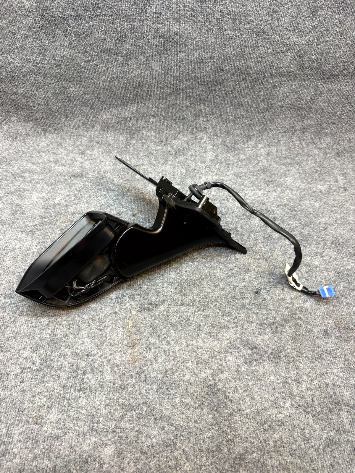 2020 - 2024 TESLA MODEL Y LEFT SIDE EXTERIOR REAR VIEW MIRROR OEM, 1594111-00-D