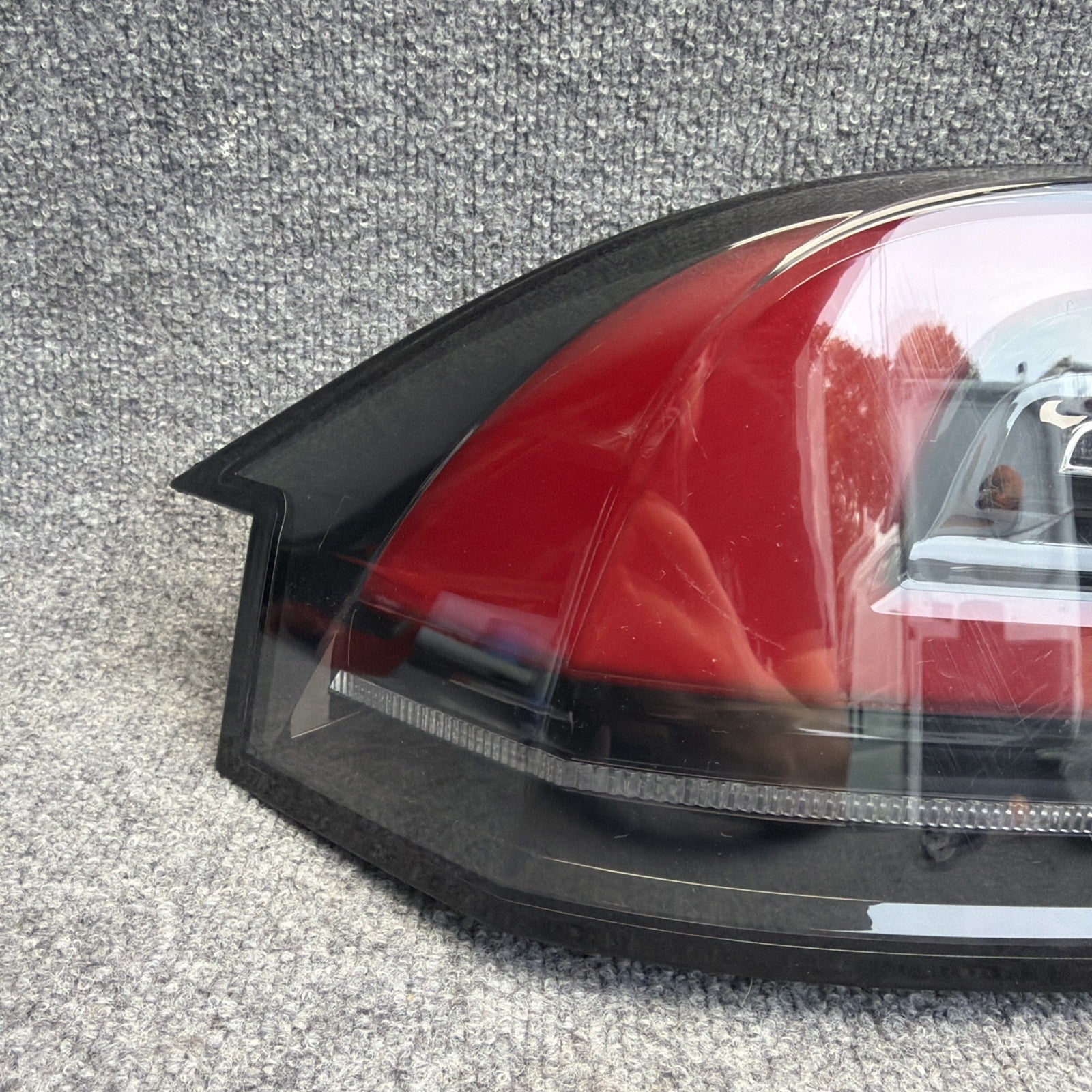 2016-2020 OEM Tesla Model X Rear Left Driver Side Outer Tail Light Lamp