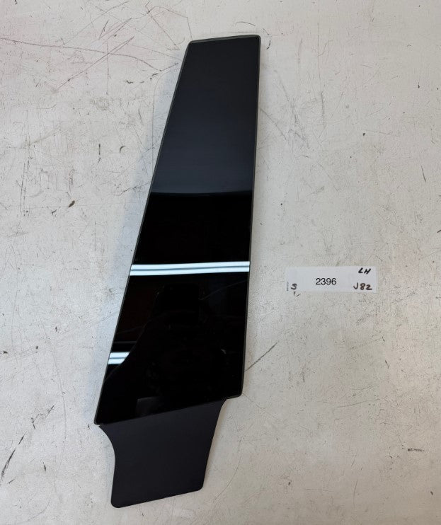 2012-2016 Tesla Model S Front Left Door B Pillar Trim Glass Panel Cover F14942
