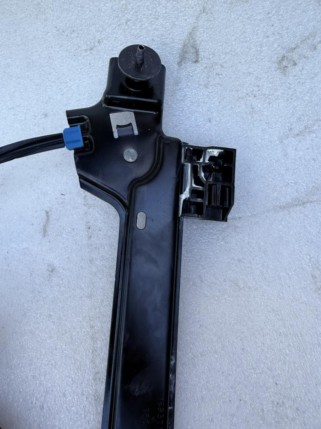 ♦️16-20 TESLA MODEL X REAR RIGHT SIDE DOOR WINDOW REGULATOR MOTOR OEM,102882199E