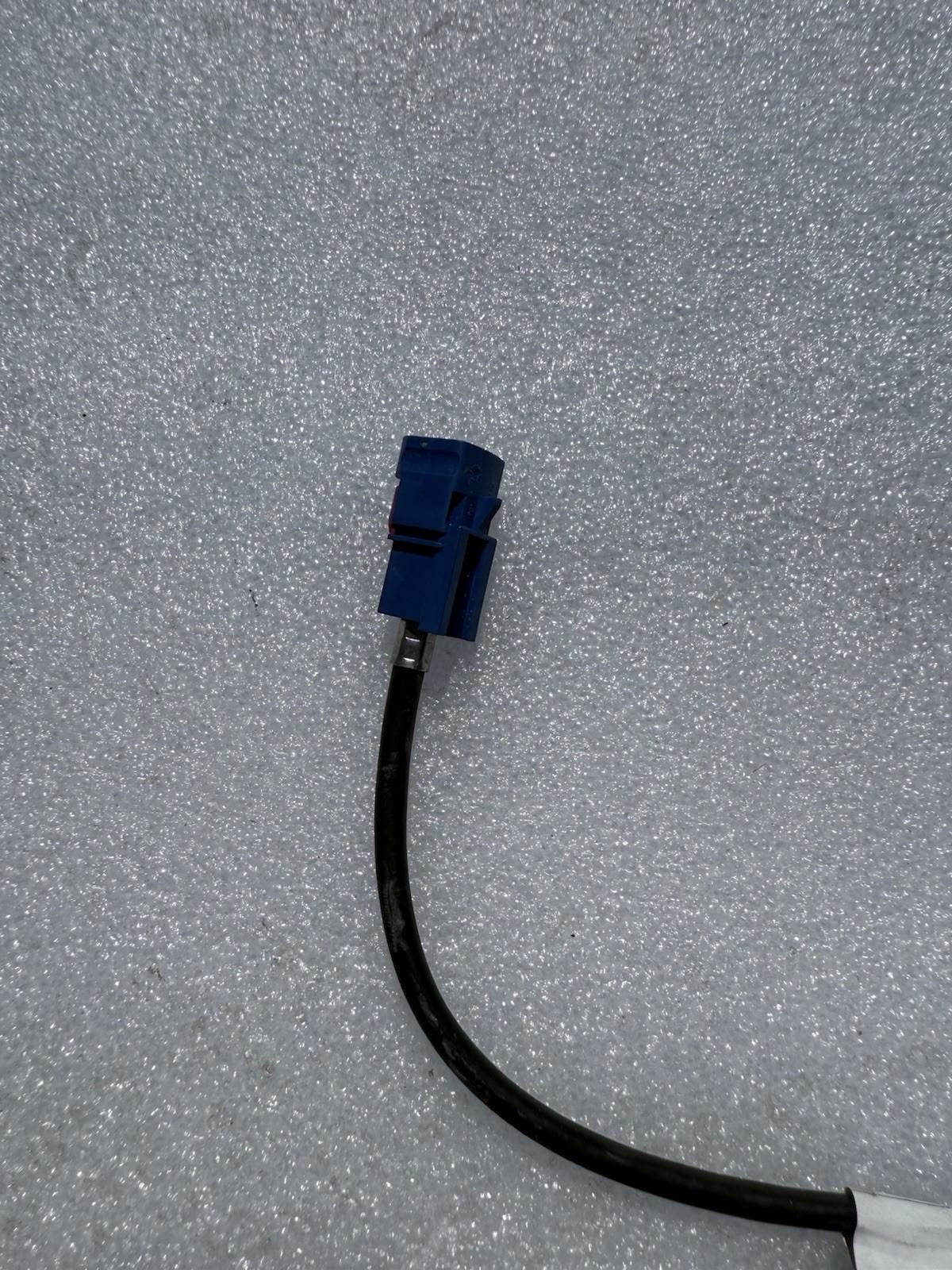 ♦️2012 - 2020 TESLA MODEL X S REAR VIEW BACKUP CAMERA OEM, 1006773-00-F