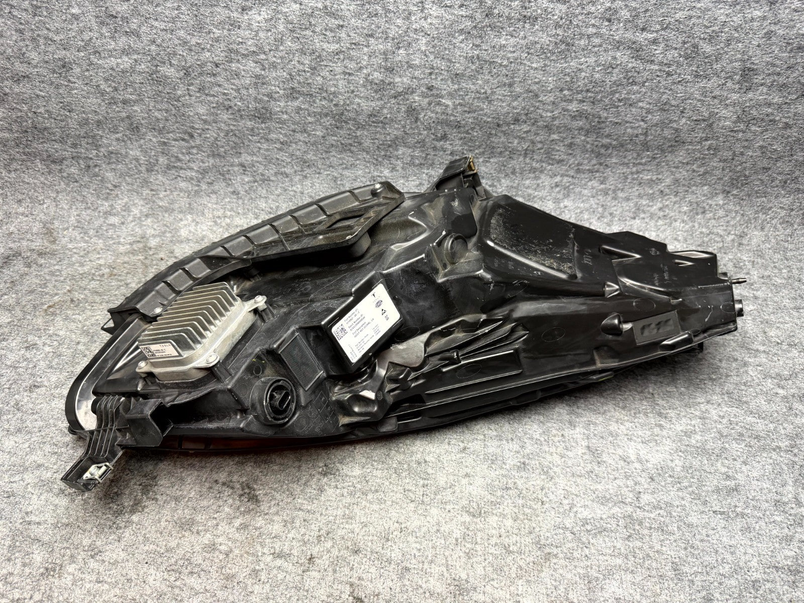 ♦️2021–2023 TESLA MODEL 3 FRONT LEFT SIDE HEADLIGHT ASSEMBLY OEM, 1514952-00-C