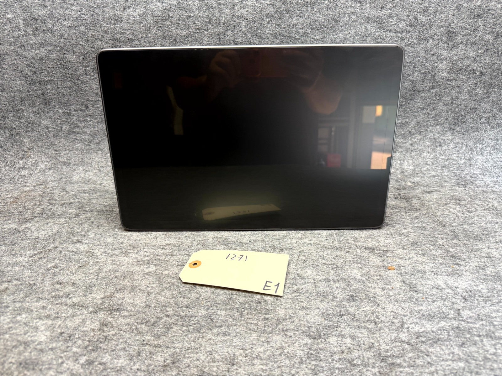 ♦️17–23 TESLA MODEL 3 TOUCH SCREEN NAVIGATION MULTIMEDIA DISPLAY OEM, 108954300H