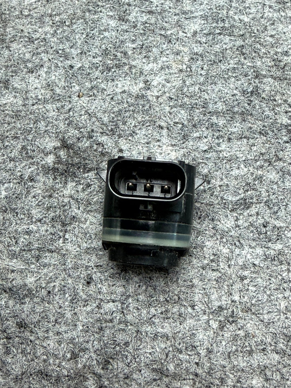♦️2017 – 2023 TESLA MODEL 3 BUMPER PARKING ULTRASONIC SENSOR OEM, 1127503-01-D