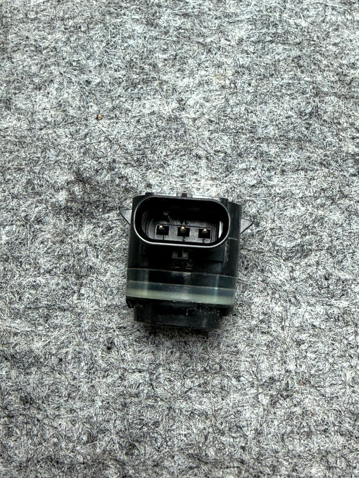 ♦️2017 – 2023 TESLA MODEL 3 BUMPER PARKING ULTRASONIC SENSOR OEM, 1127503-01-D