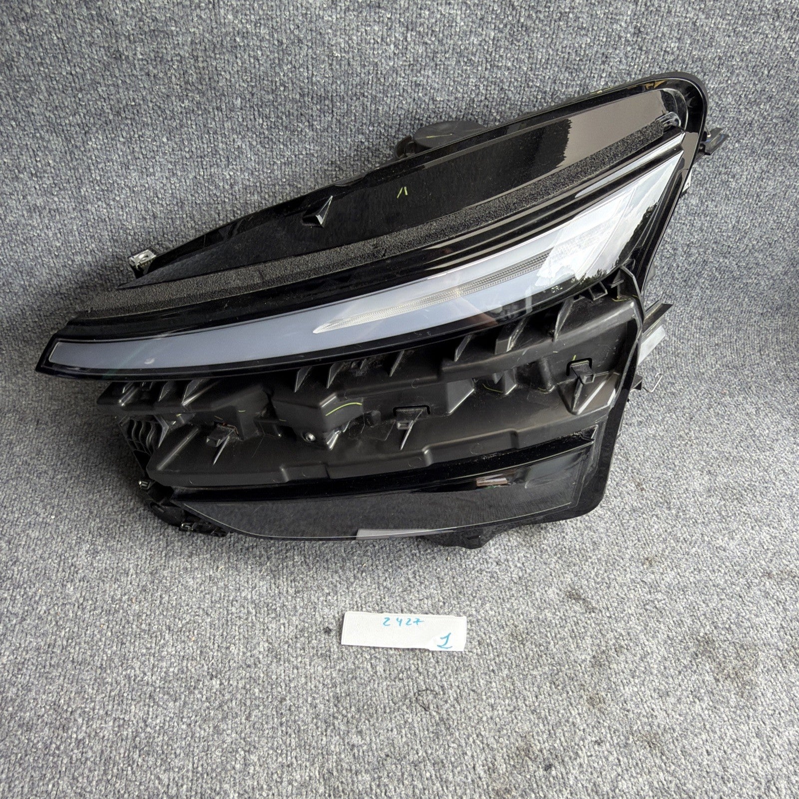 Tesla Model Y JUNIPER 2025-26 Front Left Driver Side Headlight 1918347-00-E