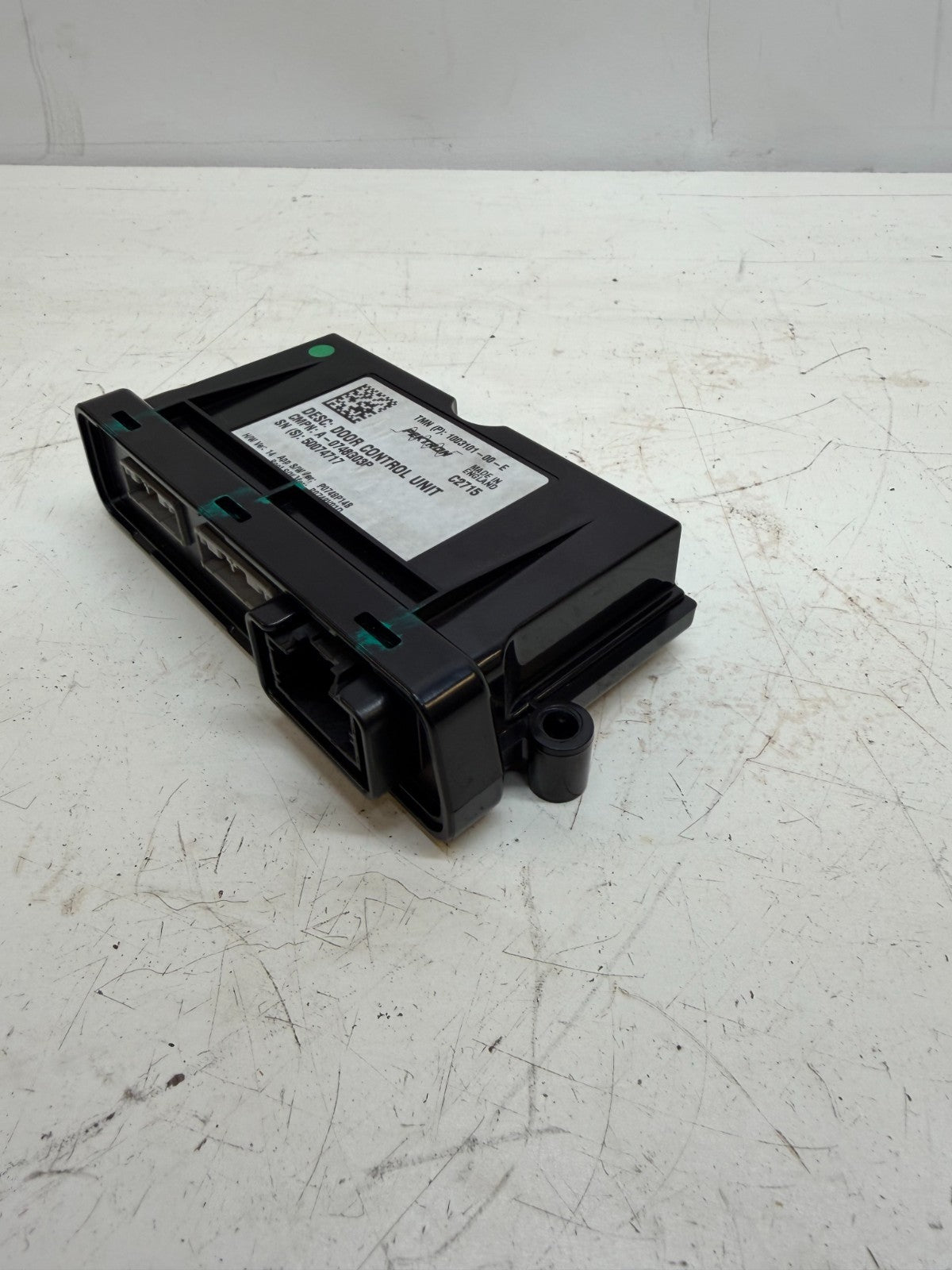 2012-2020 TESLA MODEL S FRONT LEFT OR RIGHT DOOR CONTROL MODULE 1003101-00-E