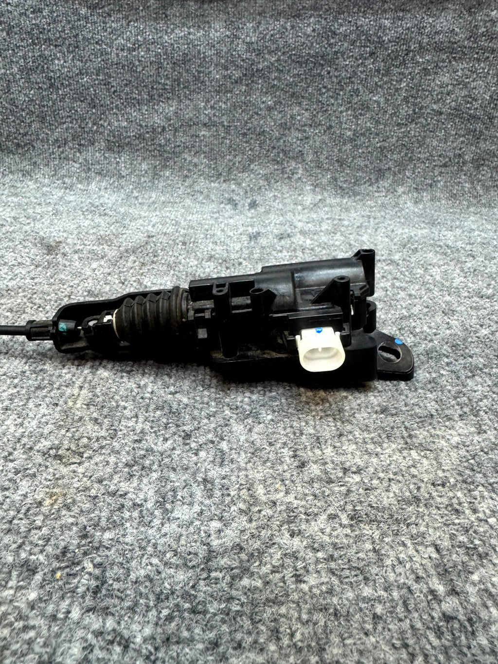 2017 - 2023 TESLA MODEL 3 Y FRONT HOOD LOCK LATCH ACTUATOR OEM, 1500398-00-H