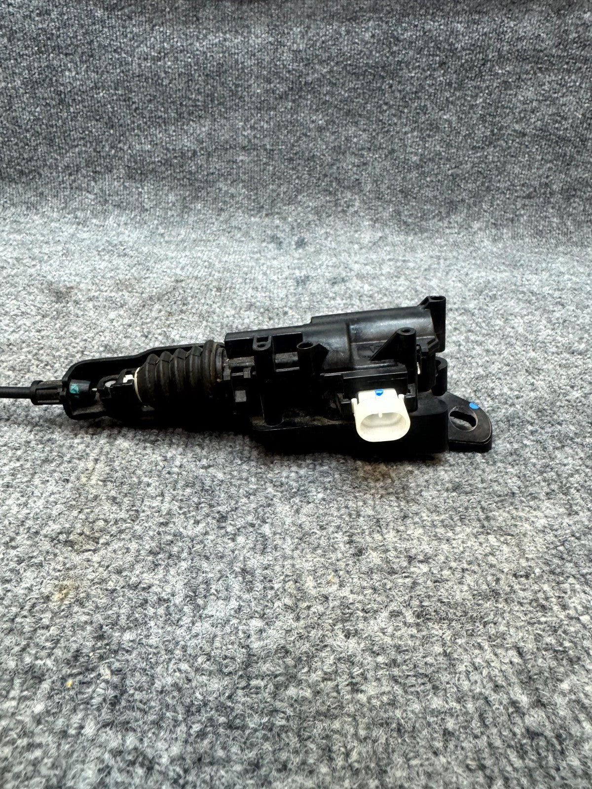 2017 - 2023 TESLA MODEL 3 Y FRONT HOOD LOCK LATCH ACTUATOR OEM, 1500398-00-H