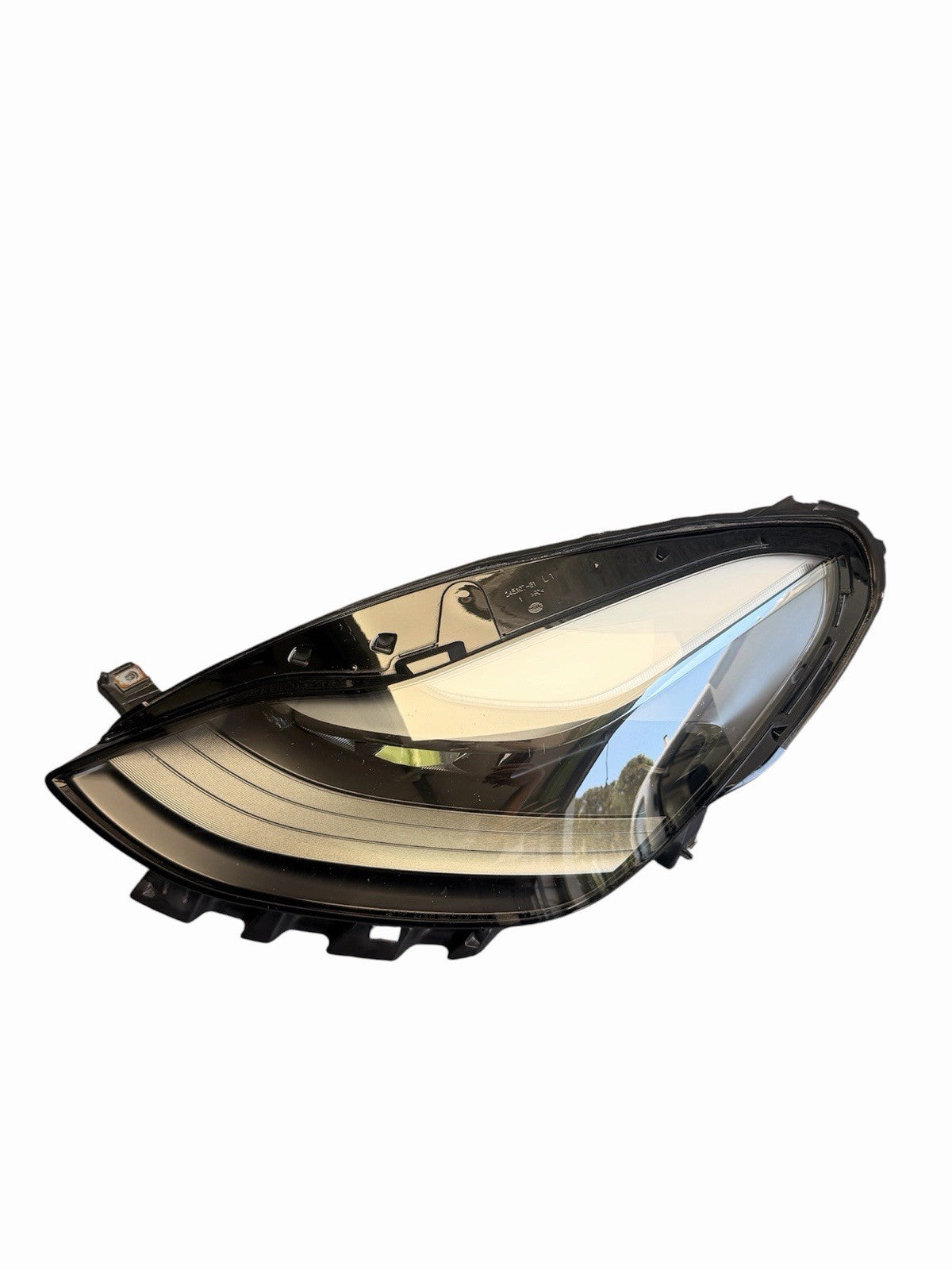 2021-2023 TESLA MODEL 3 Y LEFT HEADLIGHT PROJECTOR MATRIX 2ND GEN 1514952-00-C