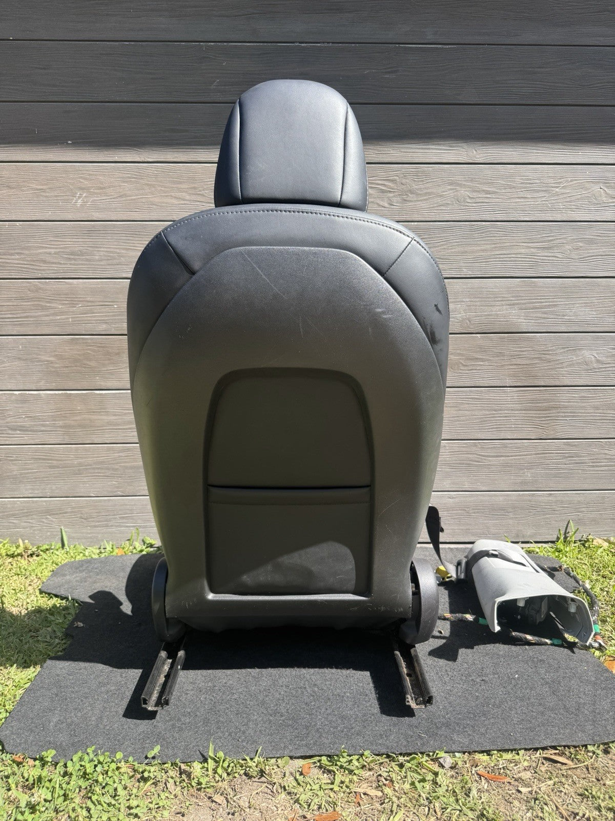 17-20 TESLA MODEL 3-Y Front Passenger Right Side Seat Assembly Black OEM