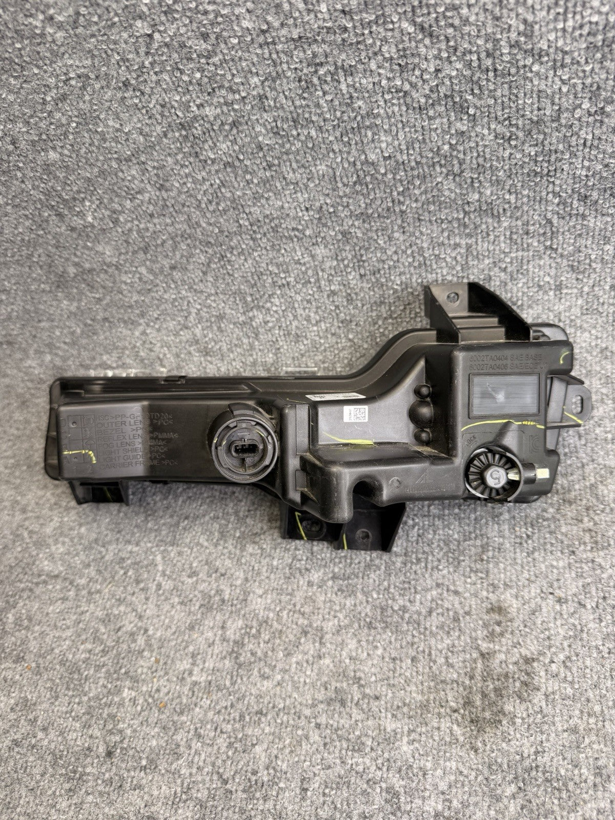 OEM 2017-2025 Tesla Model 3/Y LED Lower Front Fog Light 3-Pin 1077392-00-F