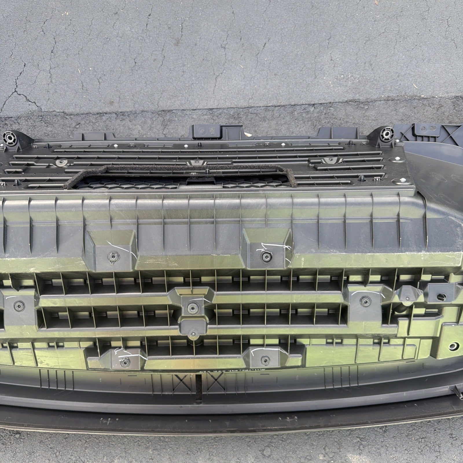 2024-2025 TESLA CYBERTRUCK CYBERBEAST FRONT TUB STORAGE  FRUNK  OEM