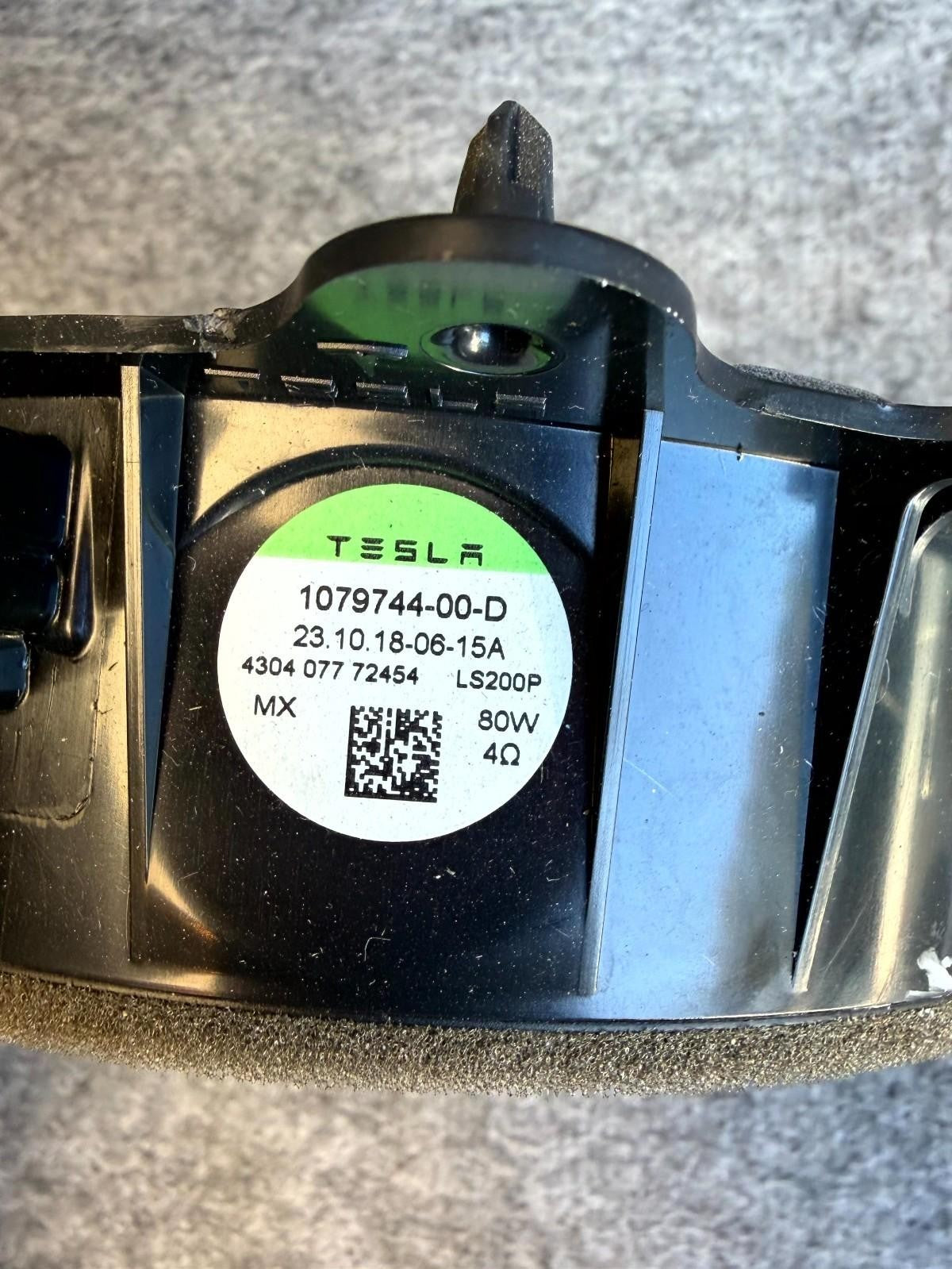 ♦️2017 - 2023 TESLA MODEL 3 Y FRONT RIGHT/LEFT DOOR SPEAKER OEM, 1079744-00-D