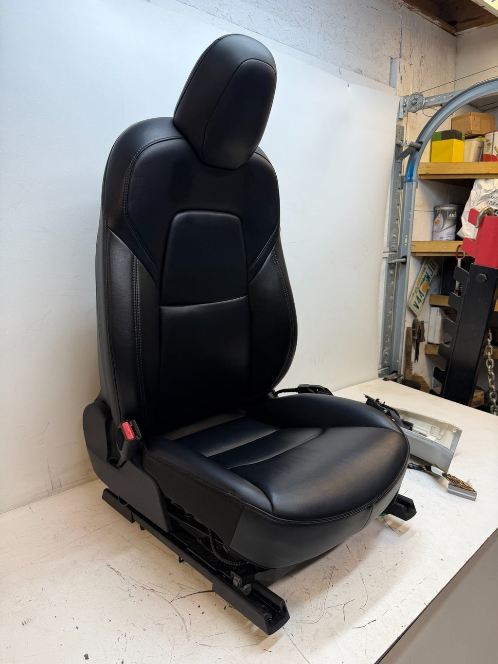 2020-23 Tesla Model 3 Front Left Driver Side 1st Row Seat Black 1456942-00-C