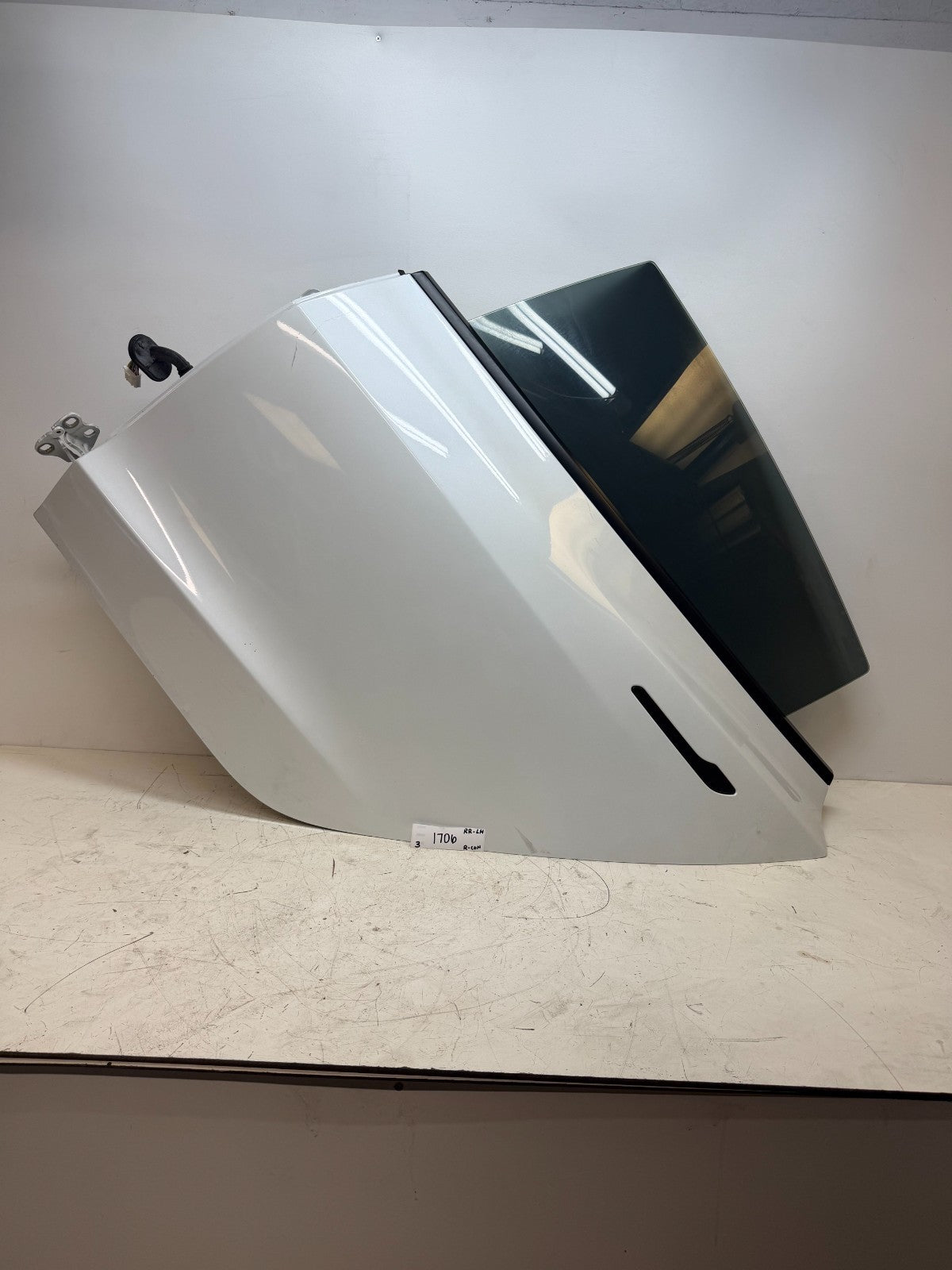 2017-2023 TESLA MODEL 3 REAR LEFT COMLETE DOOR ASSEMBLY