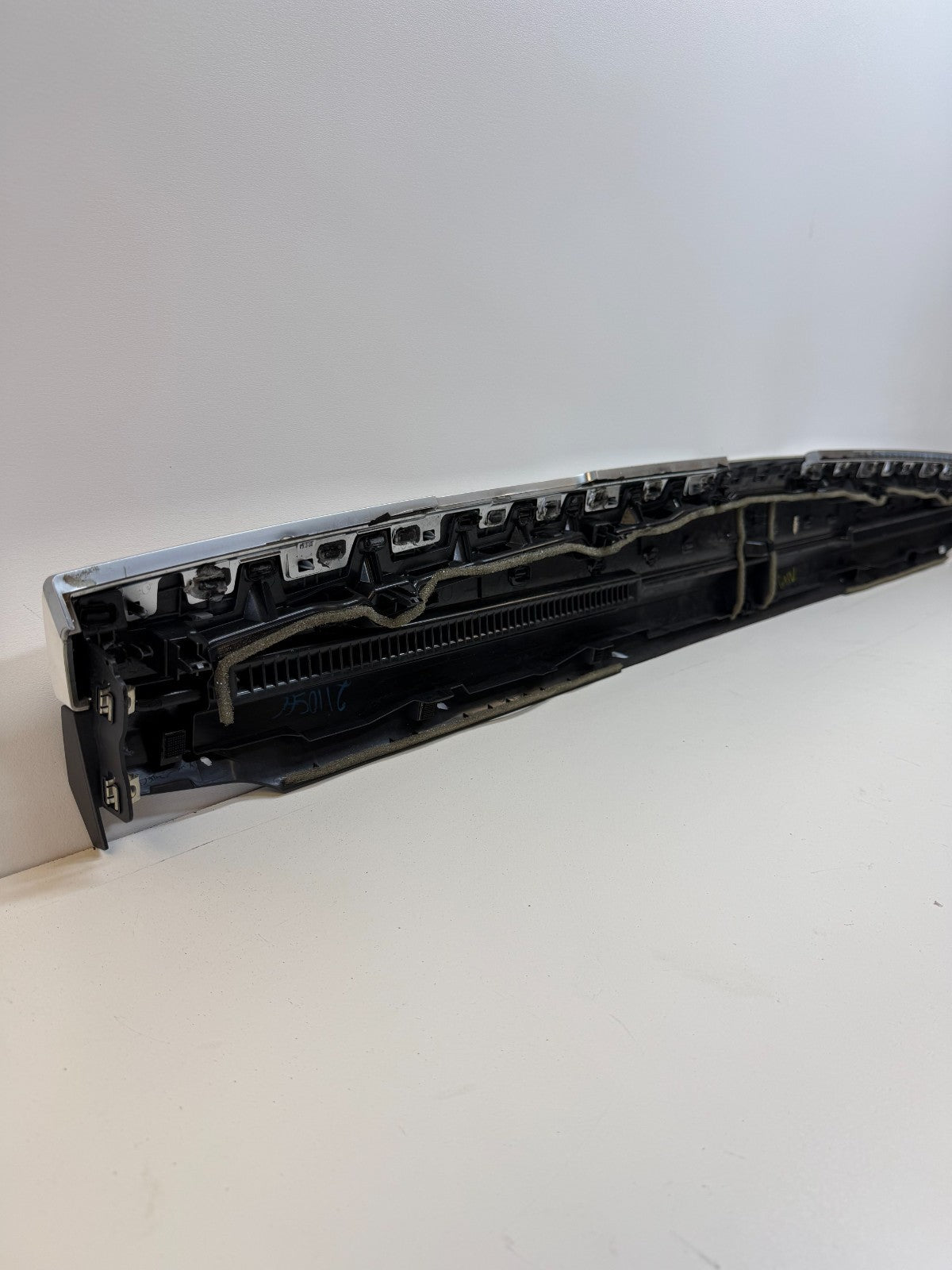 2017-24 TESLA MODEL Y 3 FRONT DASH PANEL TRIM MOLDING WOOD COVER 1619564