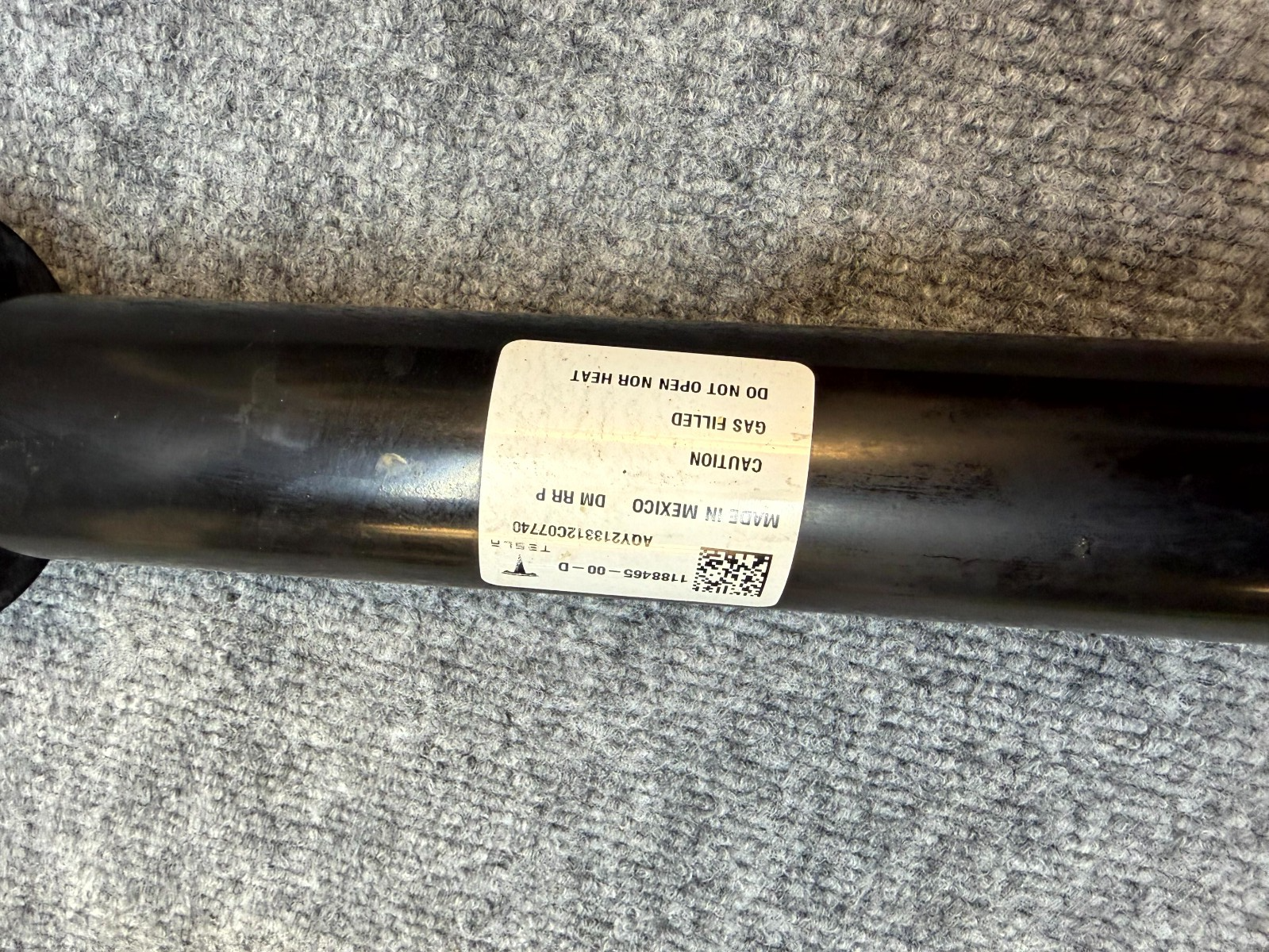 2020-2024 TESLA MODEL Y REAR RIGHT/LEFT SHOCK STRUT ABSORBER OEM, 1188465-00-E