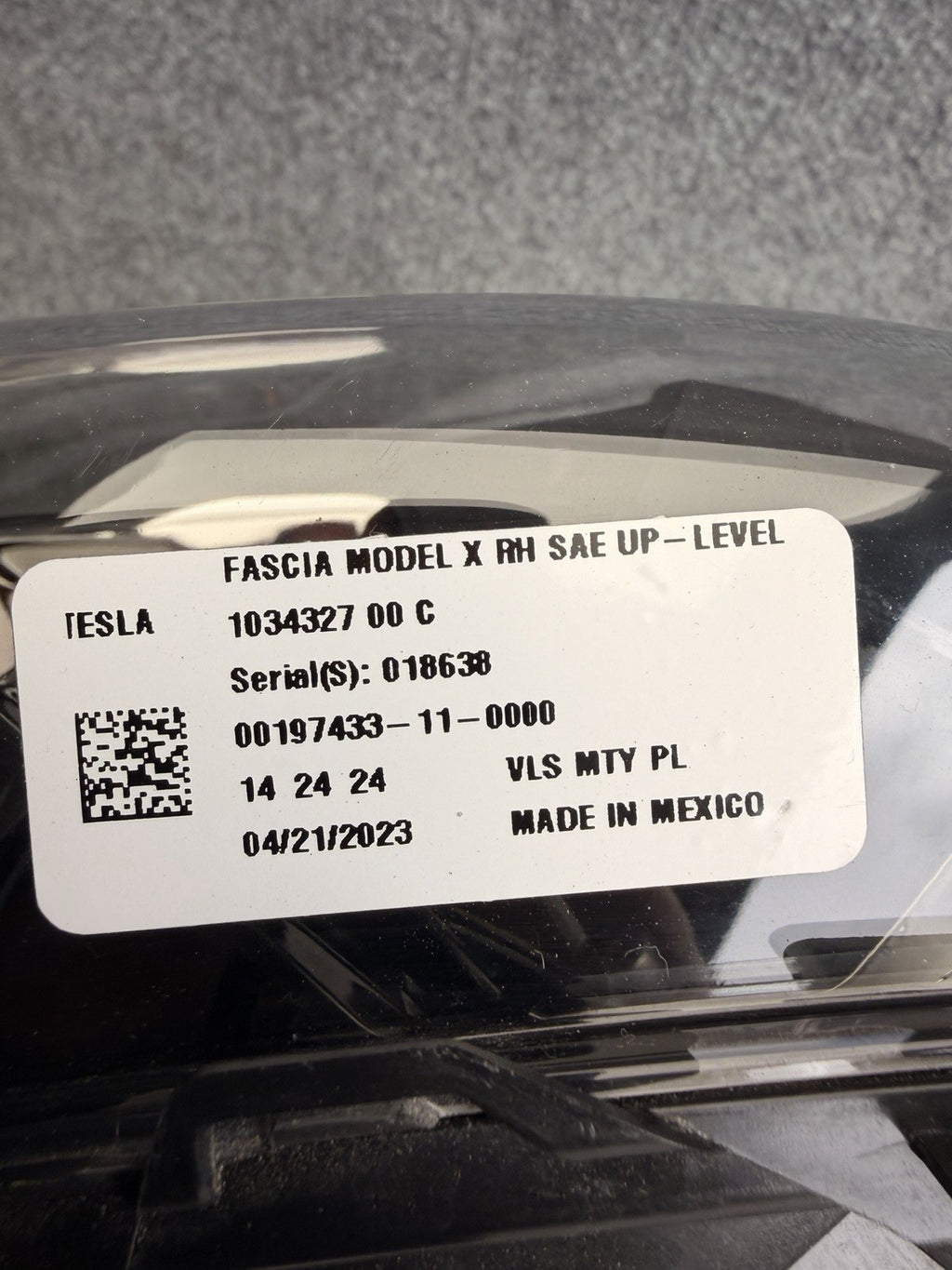 TESLA MODEL X FOG LIGHT RIGHT PASSENGER 2016 2017 18 2019 2020 OEM 1034327-00-C