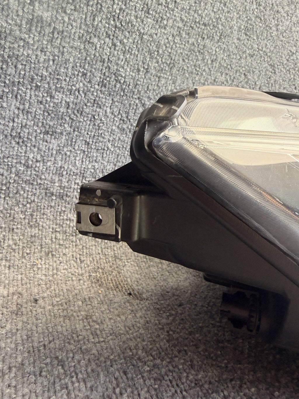 OEM 2012-2016 Tesla Model S HID Complete Right Passenger Headlight 6005907-00-D