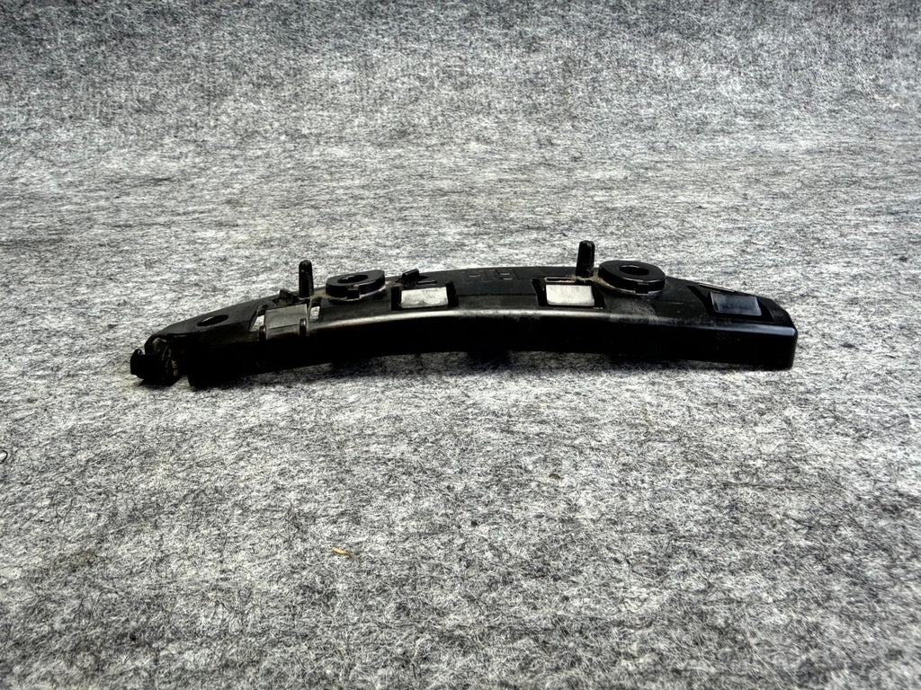 ♦️17 – 23 TESLA MODEL 3 FRONT RIGHT SIDE BUMPER FENDER BRACKET OEM, 1084182-00-E