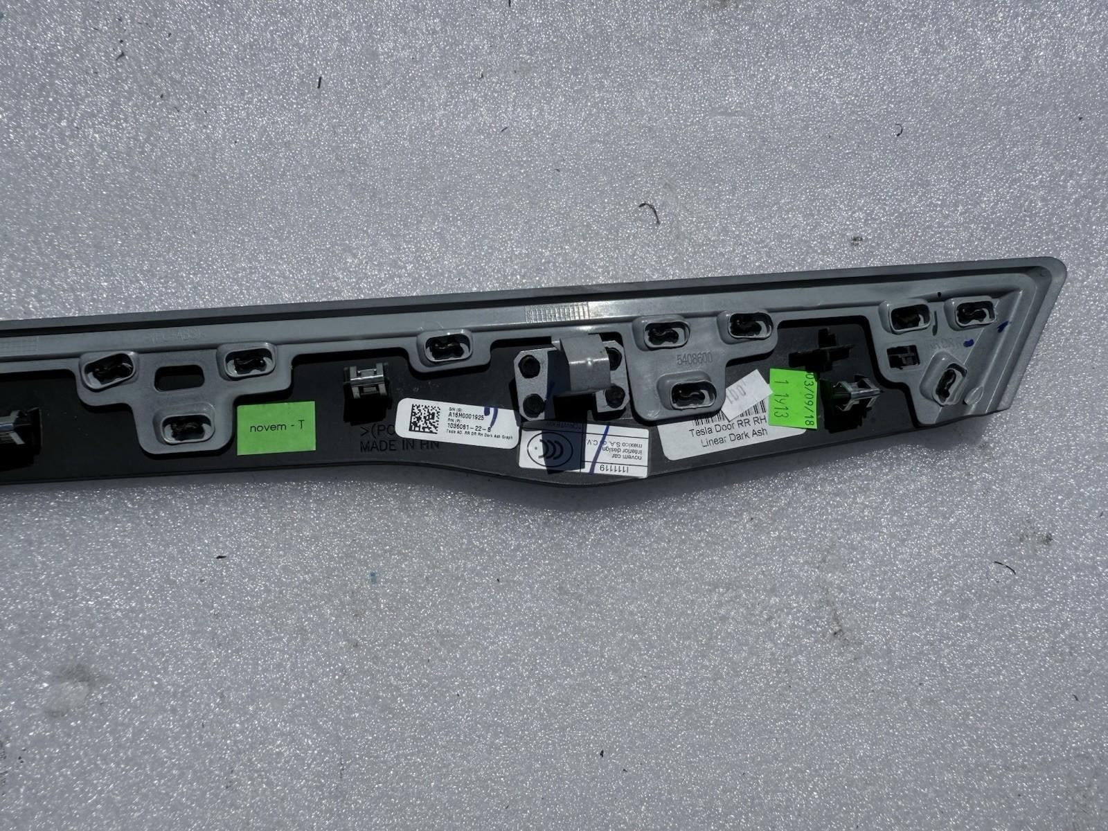 ♦️2016 - 2020 TESLA MODEL X REAR RIGHT TRIM MOLDING ASH WOOD OEM, 1036081-19-B