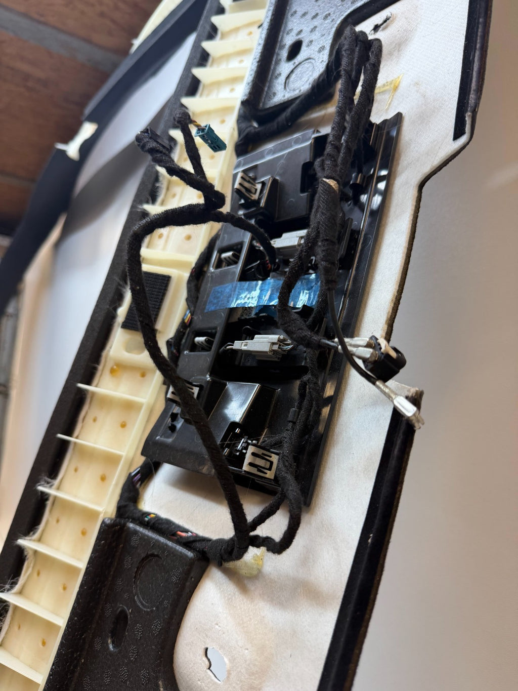 17-20 TESLA MODEL S ROOF HEADLINER CEILING LINER COVER TRIM PANEL 1037523-00-T