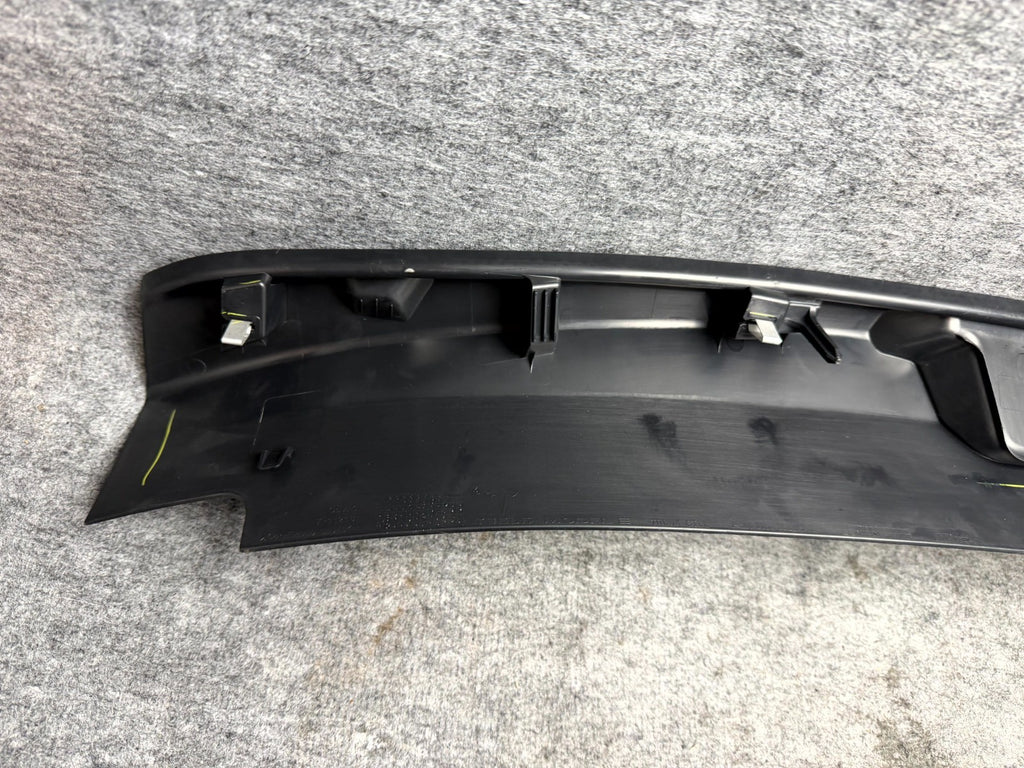 ♦️2017-2023 TESLA MODEL 3 TAILGATE TRUNK LOCK TRIM SCUFF PLATE OEM, 1086315-00-G